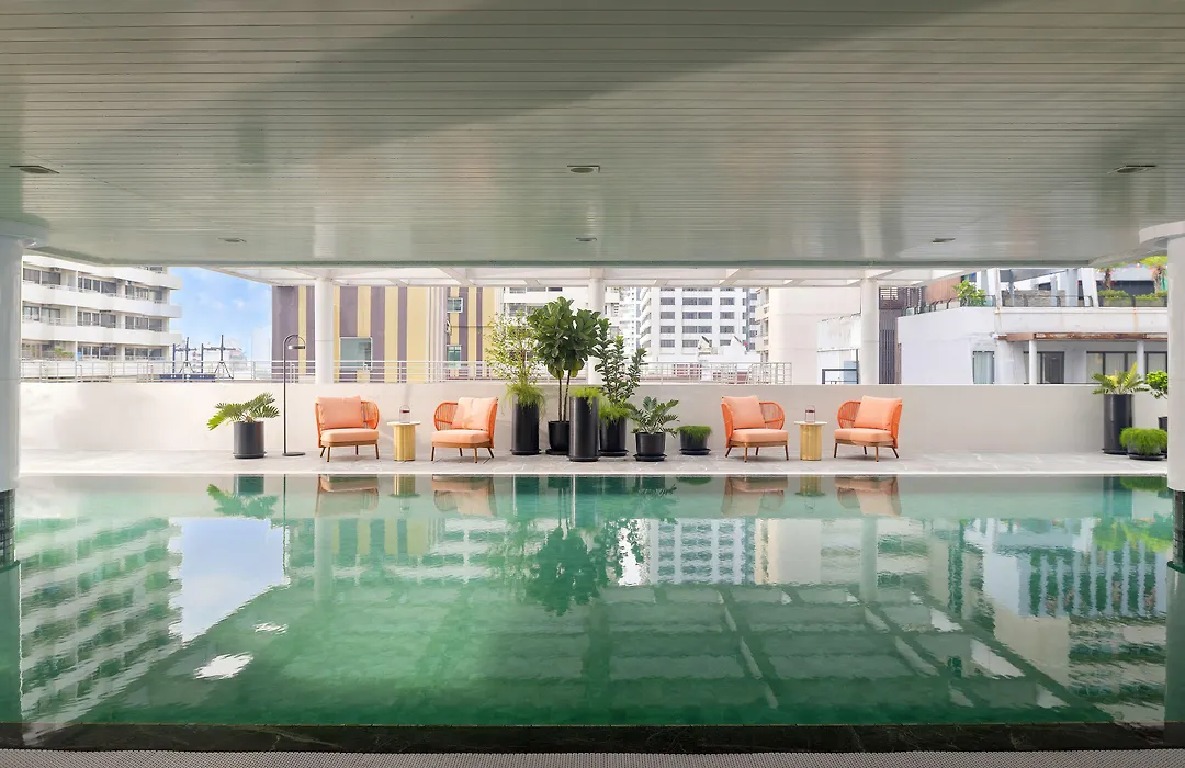 Parkroyal Suites Bangkok-1